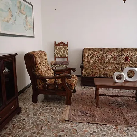 Se069 - Senigallia, Ampio Quadrilocale Comodo Ai Servizi דירה *