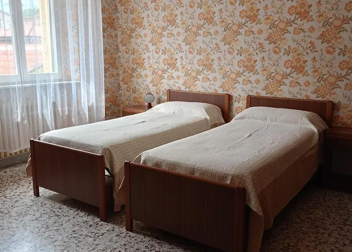 Se069 - Senigallia, Ampio Quadrilocale Comodo Ai Servizi * Senigallia